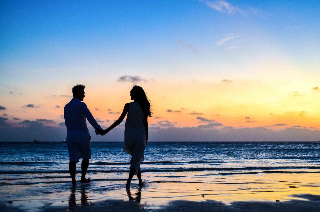 Where Do Relationships With No Future Come From? 2022